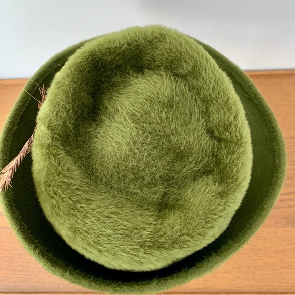 Vintage Original TOBY OF LONDON Hat Green Faux Fur Felt Feather Fedora Style - Picture 8 of 14
